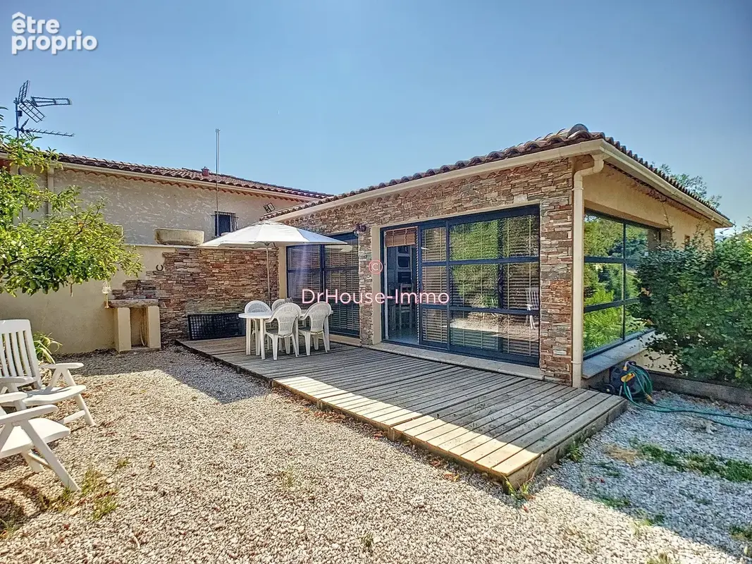 Maison 5 pièces 108 m² à vendre à Roquevaire (13360) - photo 10