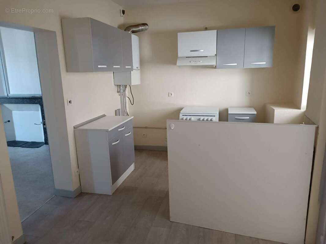 Appartement 79 m² à Tulle  - photo 19