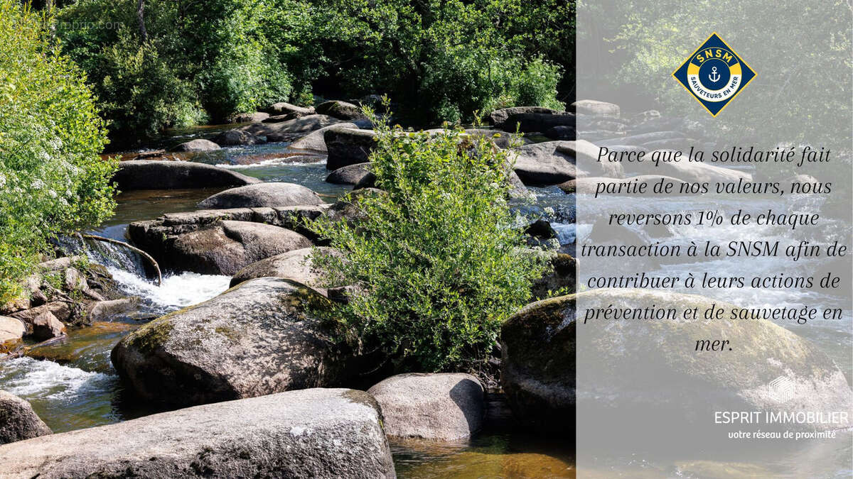 Terrain à PONT-AVEN