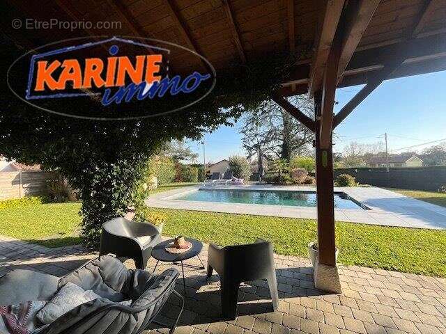 Maison 156 m² à Mionnay  - photo 2