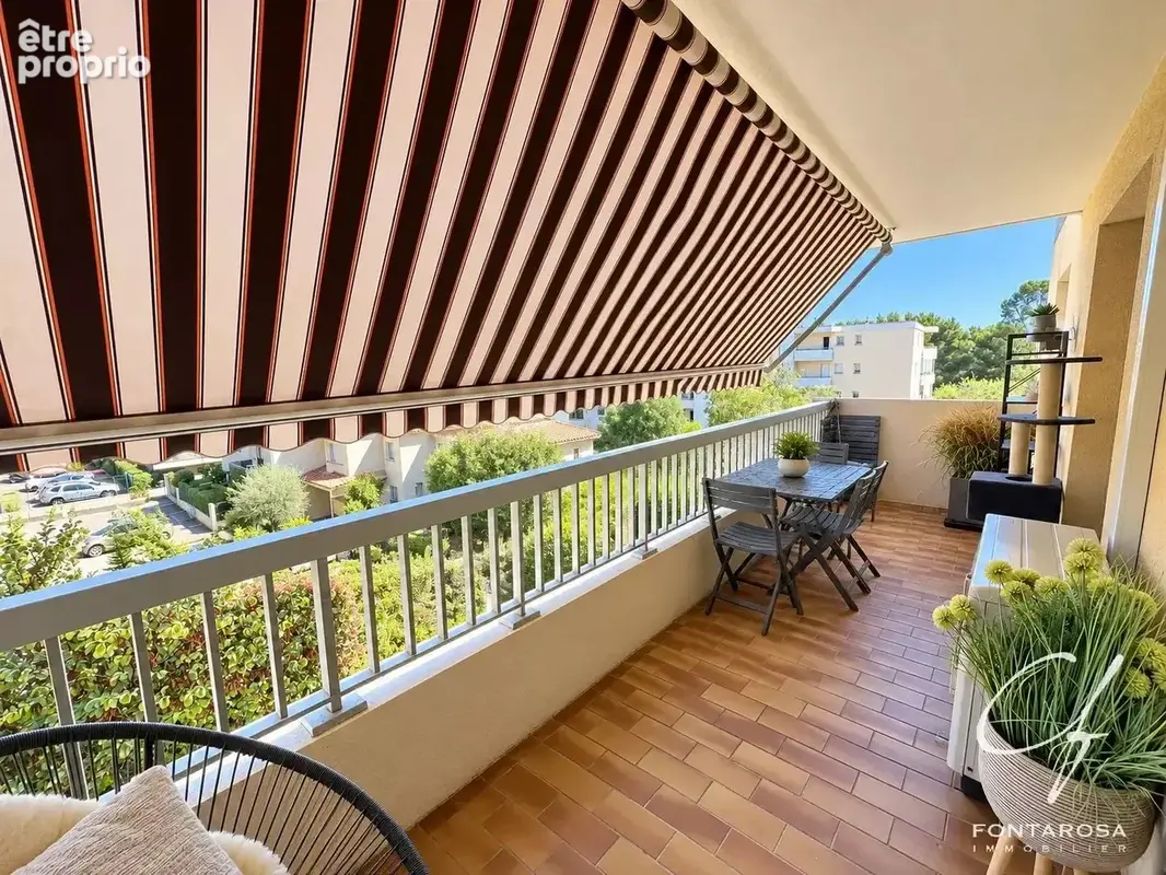 Appartement à FREJUS