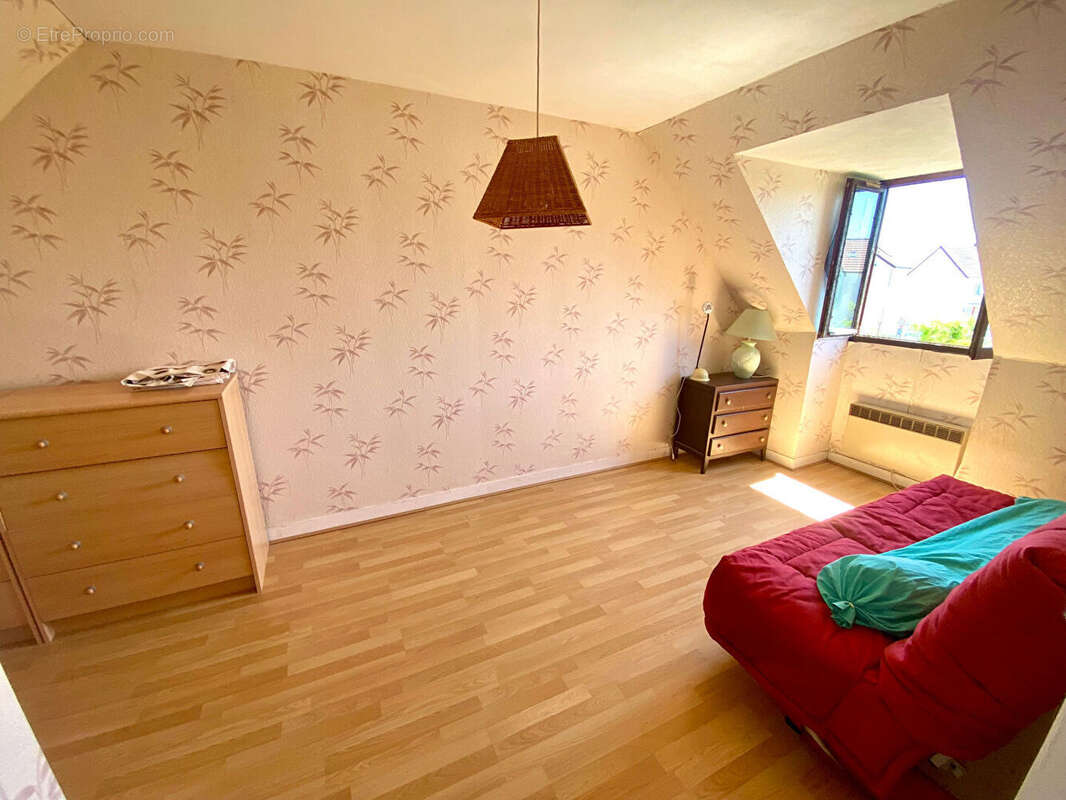 Maison à SARTROUVILLE