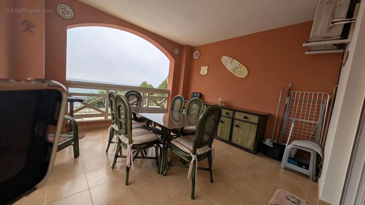 Appartement à LE CAYROL