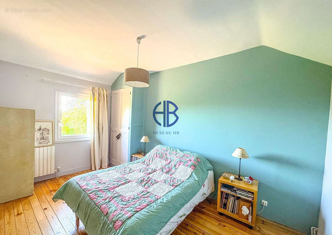 Maison à FAVERGES-DE-LA-TOUR