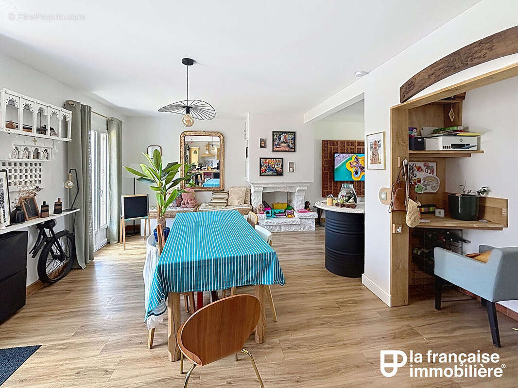 Maison à LE MINIHIC-SUR-RANCE