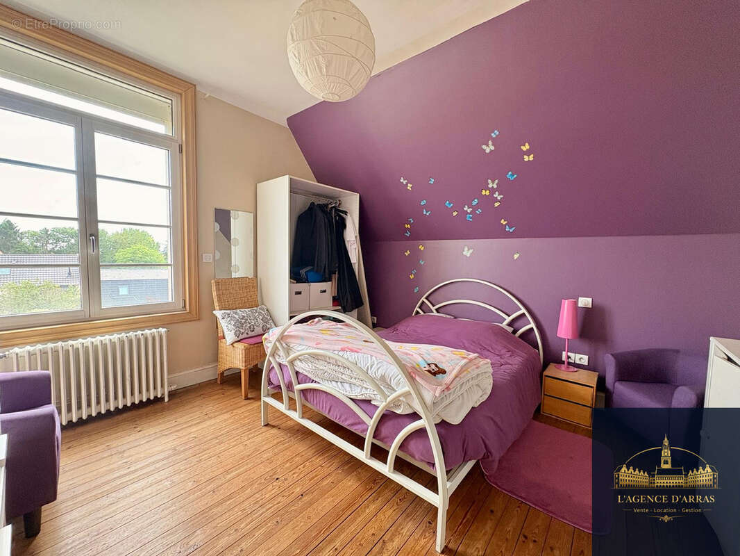 Maison de maître de caractère  171 m2 sur parcelle de 1000 m2  Prix raisonnable pour un bien d'exception - photo 13