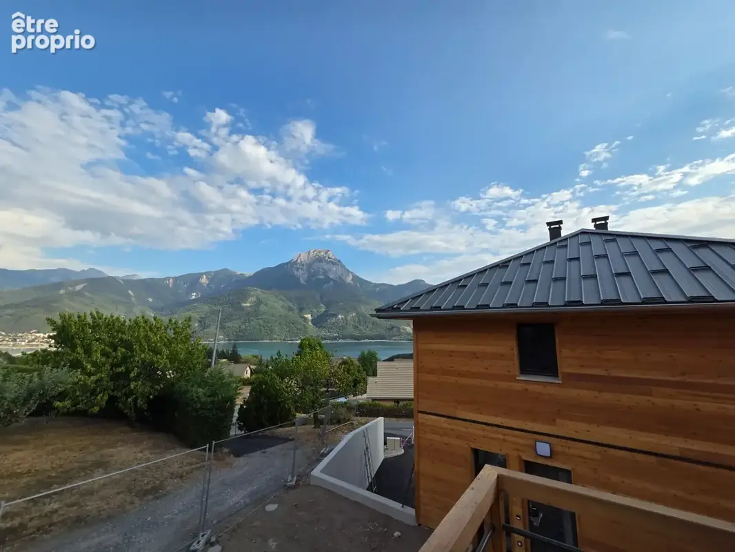 Appartement à SAVINES-LE-LAC