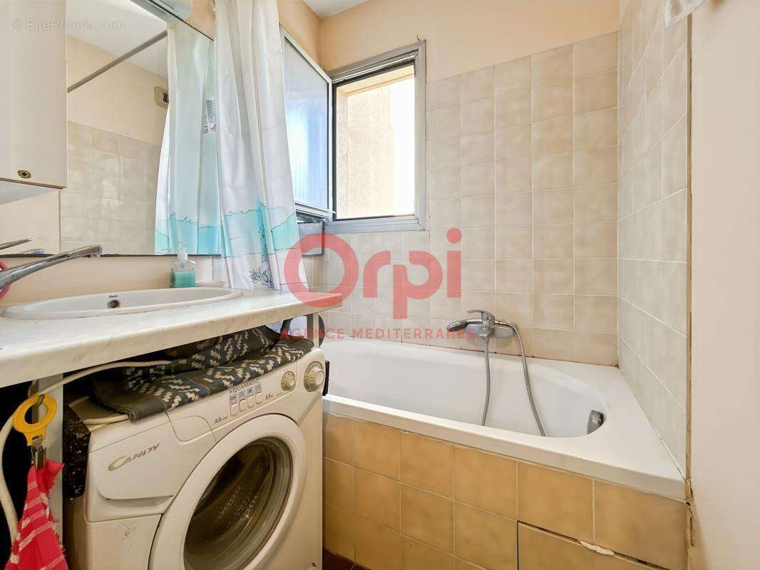 Appartement à FREJUS