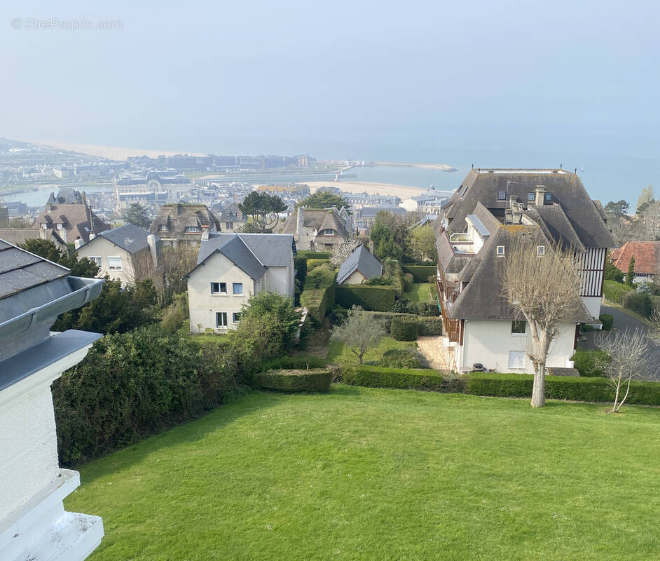 Appartement à TROUVILLE-SUR-MER