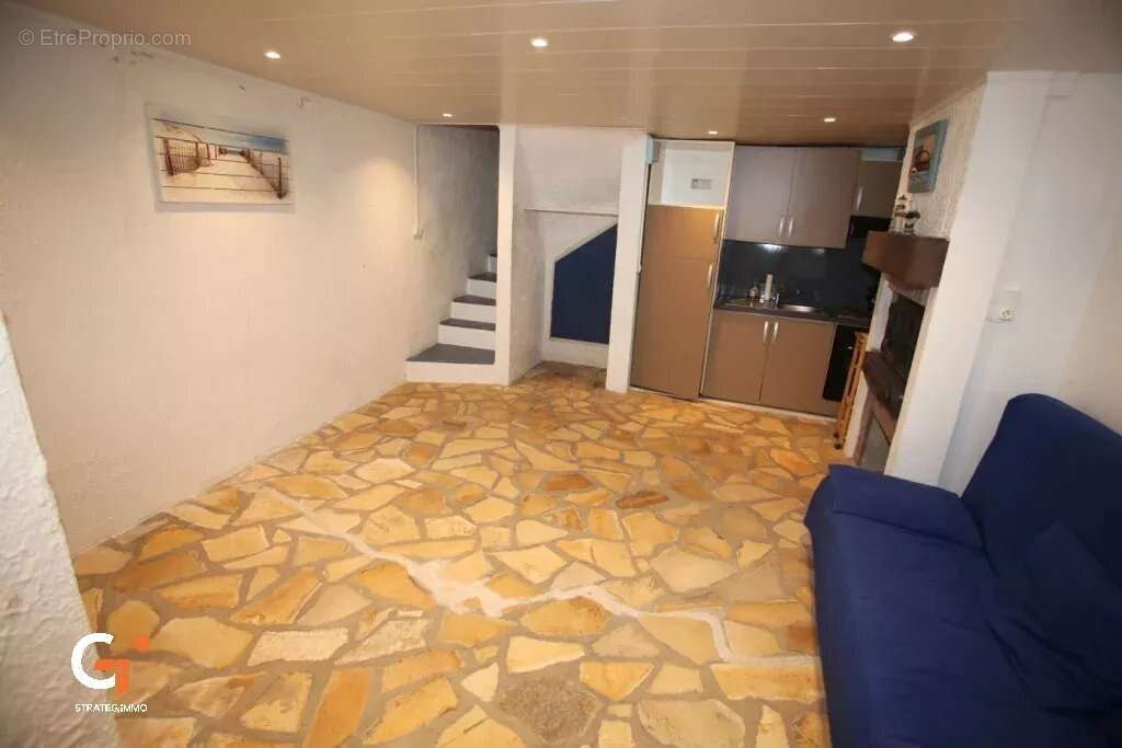 Appartement 2 pièces à 80 m de la plage - photo 3