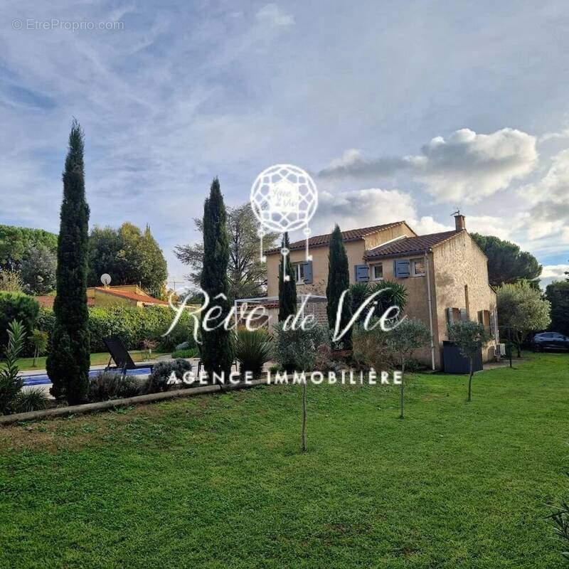 Maison à BORMES-LES-MIMOSAS