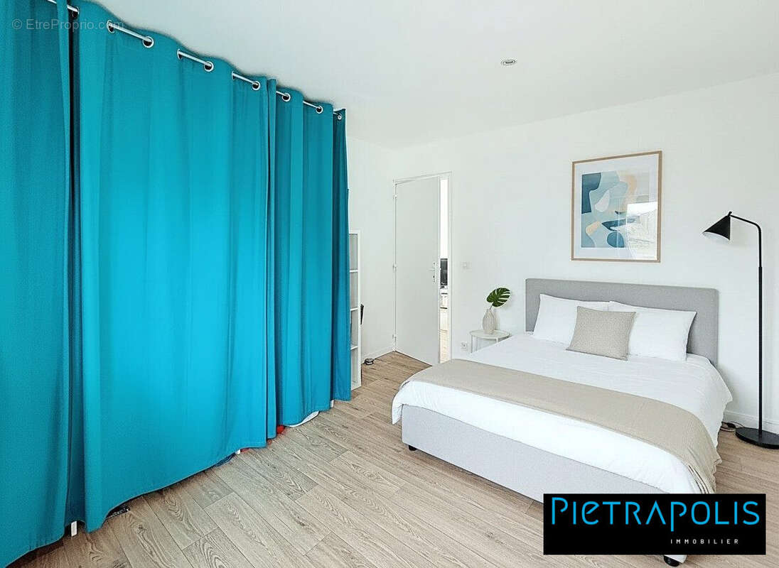 Maison 180 m² à Jassans-Riottier  - photo 8