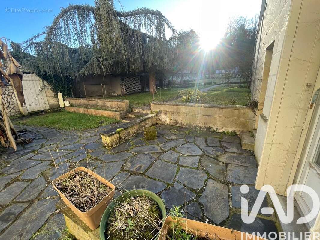 Maison 226 m² à Rigny-Usse  - photo 4