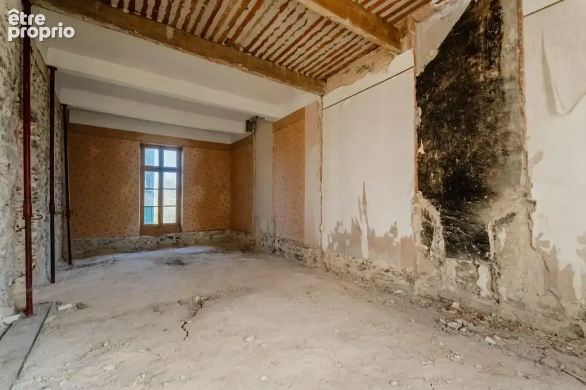 Maison 325 m² à Montblanc  - photo 4