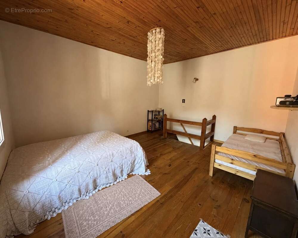 Duplex avec terrasse et studio indépendant - photo 6