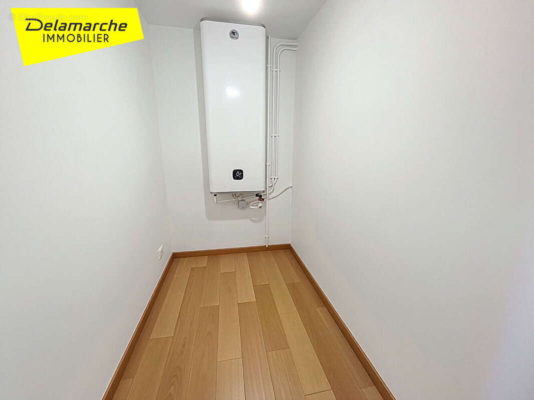 A vendre appartement 1 pièce 30.80 m² centre-ville de Granville avec ascenseur - photo 6