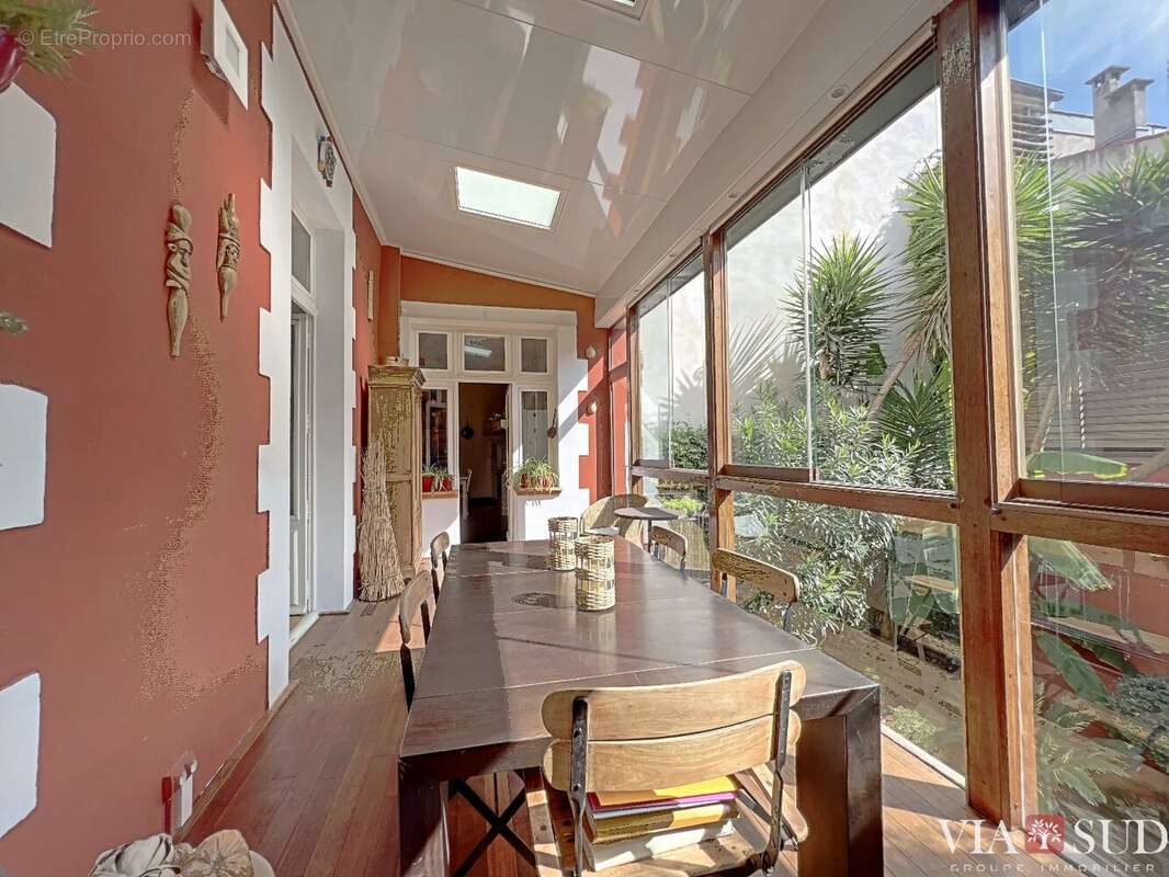 Appartement à BEZIERS