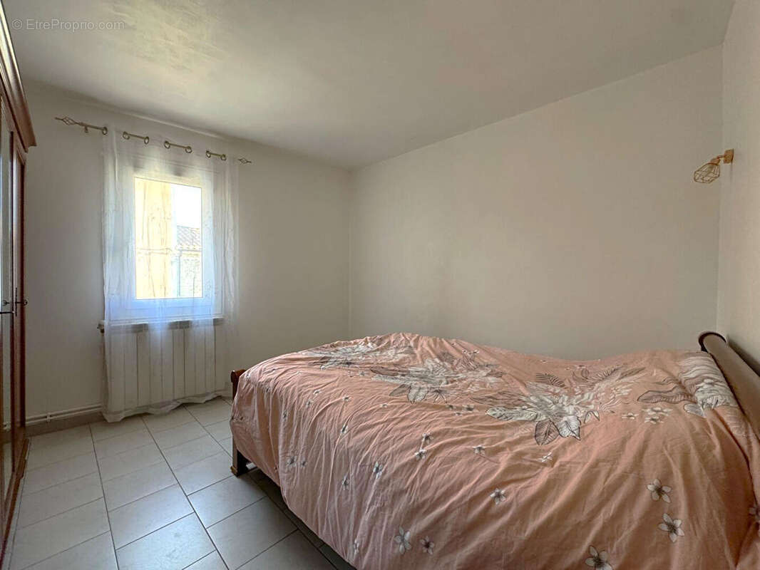 Maison à BAGNOLS-SUR-CEZE