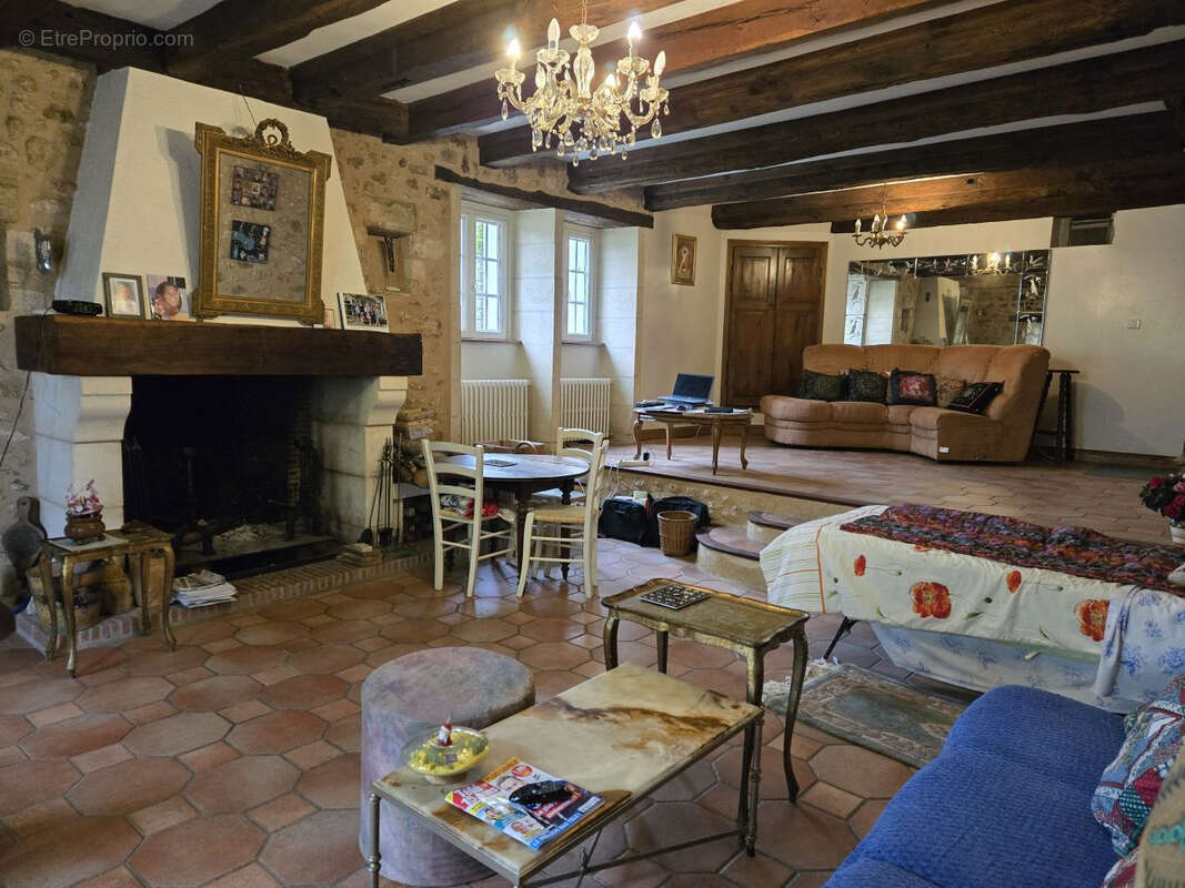 Maison à VILLAMBLARD