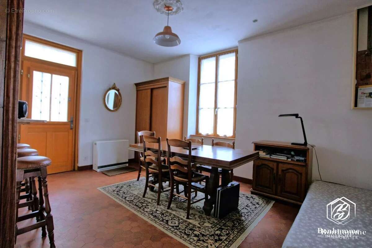 Maison à LANGOIRAN