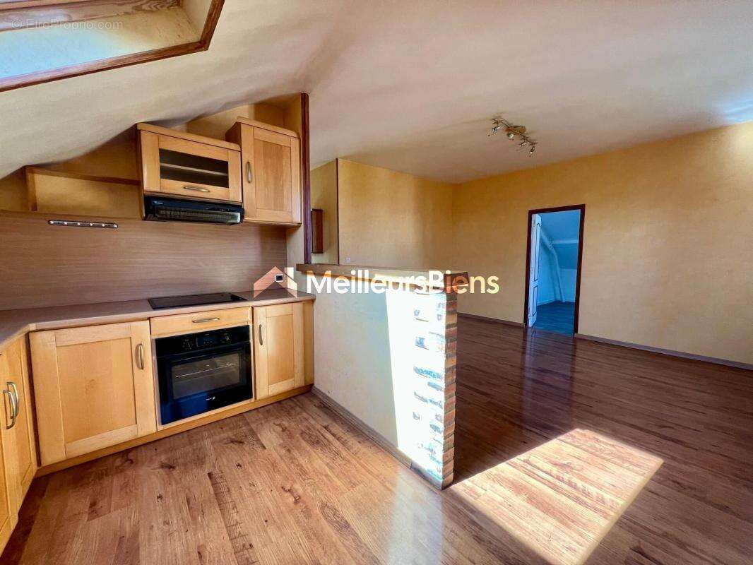 Appartement à SENS