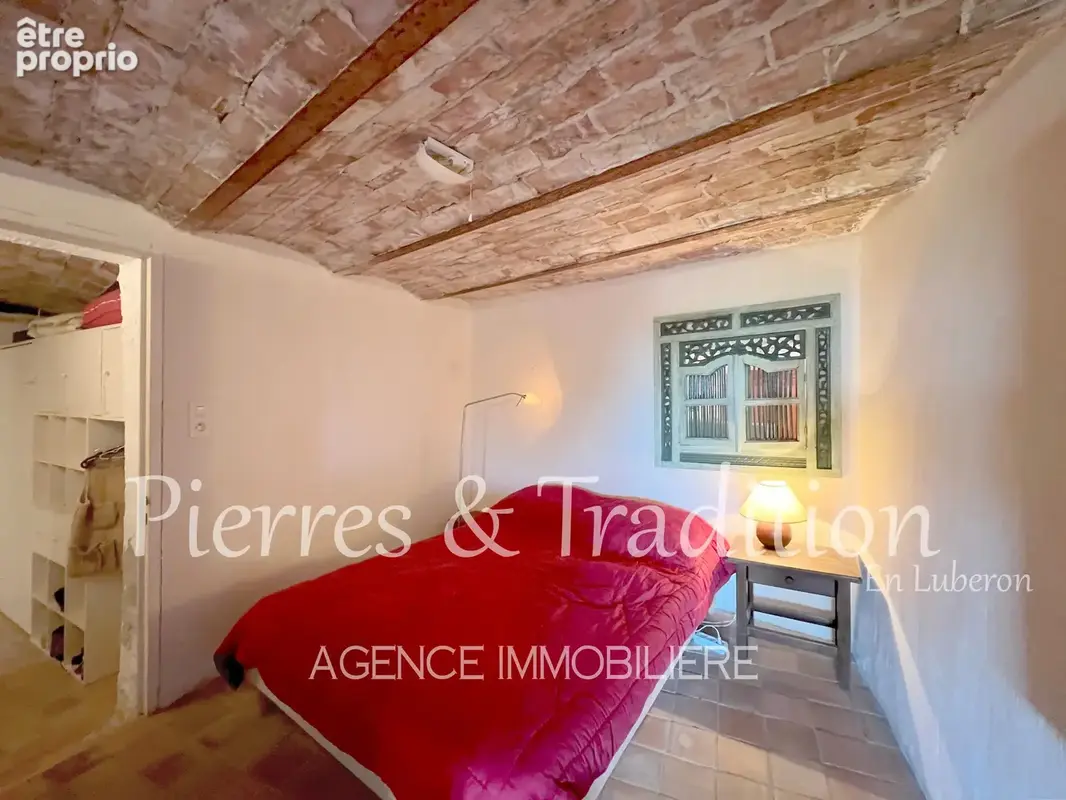 Propriété à St Saturnin les Apt avec vue et piscine - photo 11