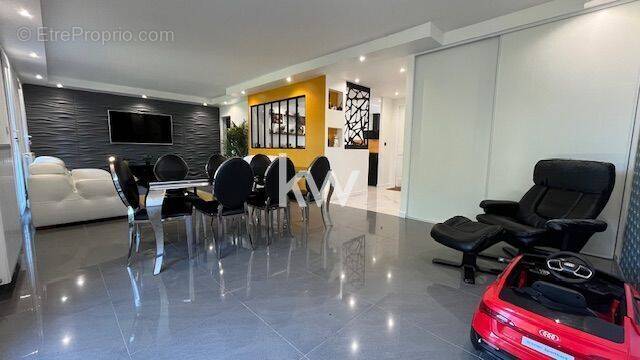 Maison à COURCOURONNES