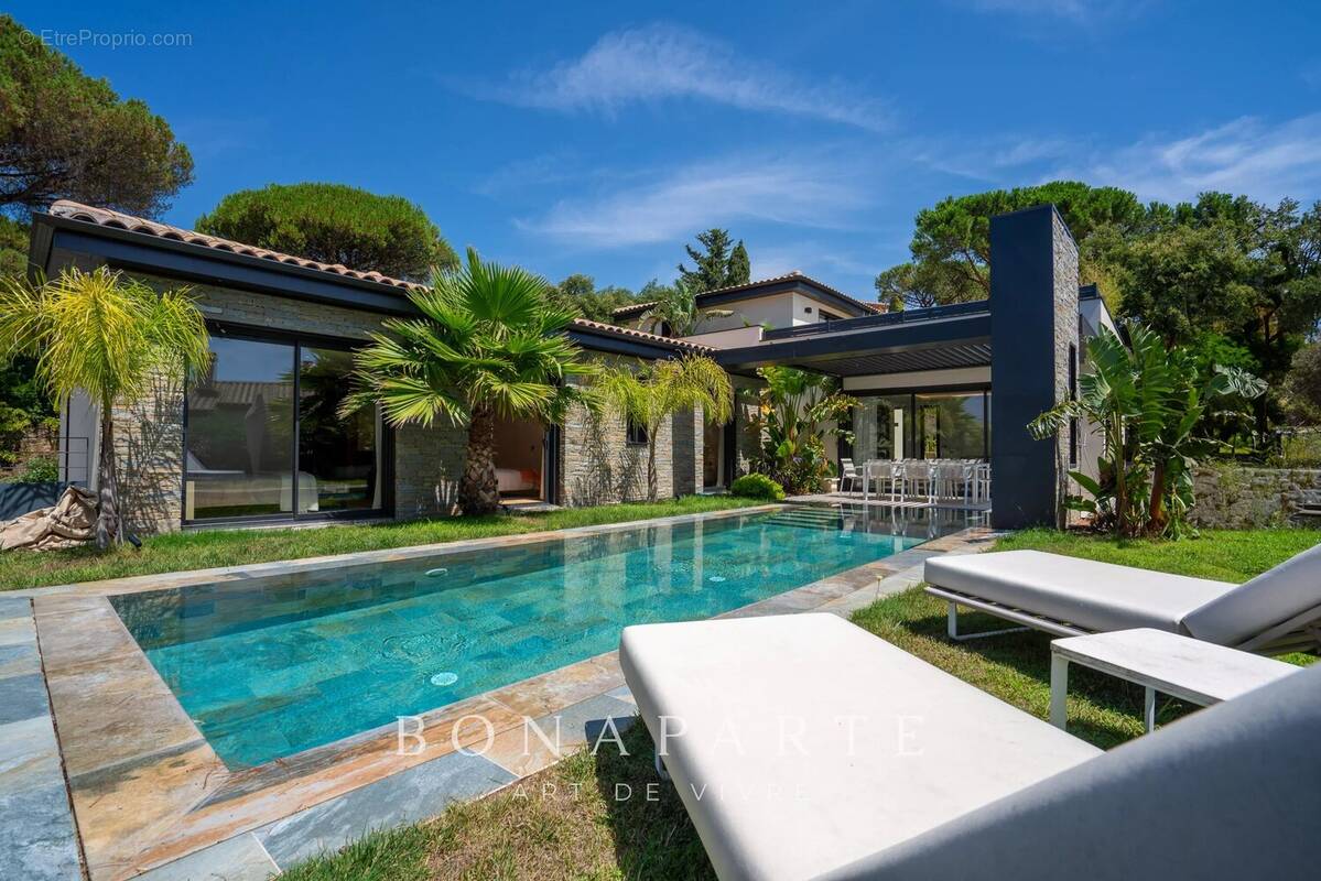 Maison à SAINTE-MAXIME
