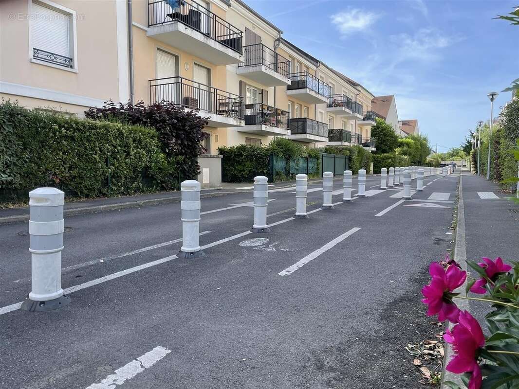 Appartement à OZOIR-LA-FERRIERE