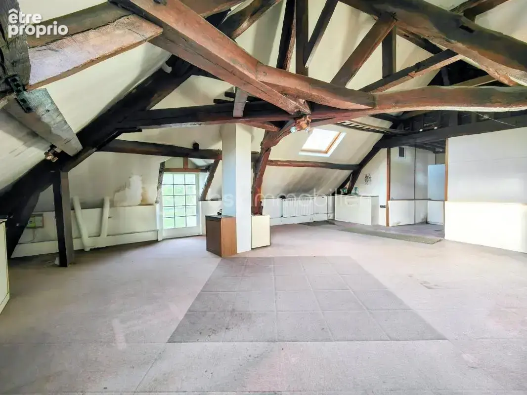 Ensemble immobilier (local commercial + appartement) plein centre ville - photo 17