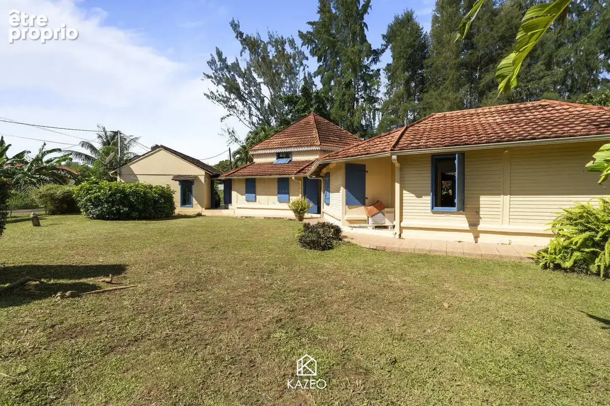 Maison 5 pièces 217 m² à vendre à Saint-Joseph (97212) - photo 3
