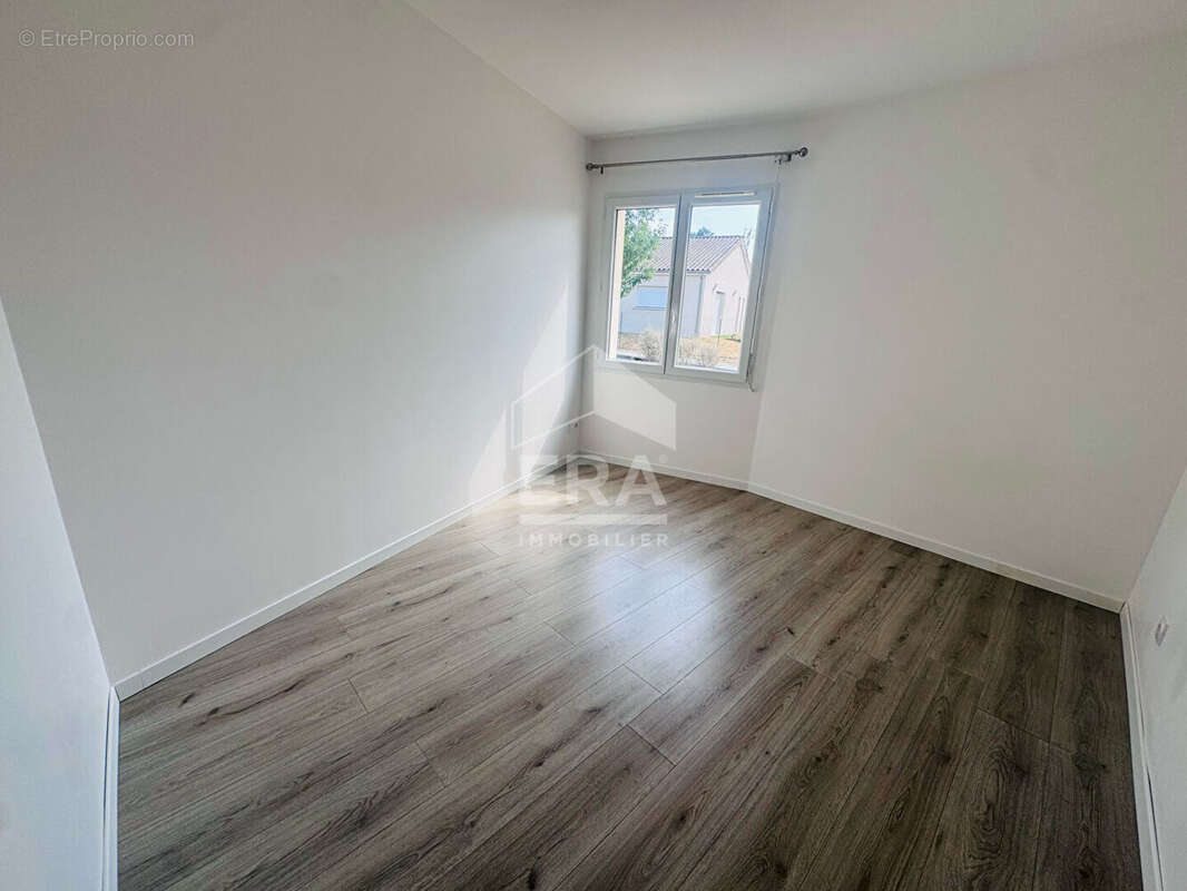 Maison  3 chambres et garage 239 800 - photo 7