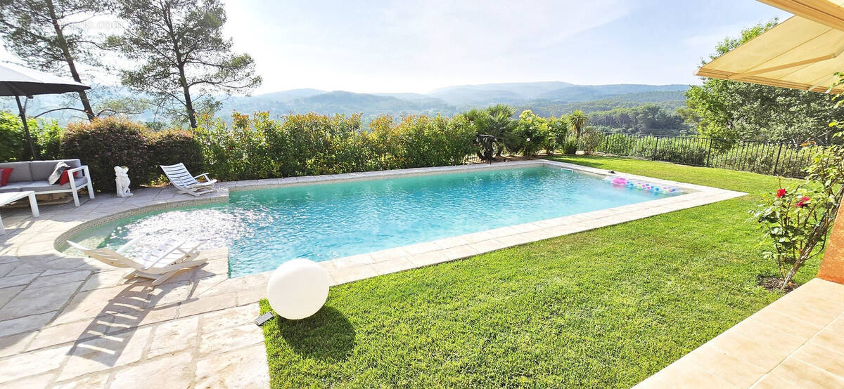 Maison à DRAGUIGNAN