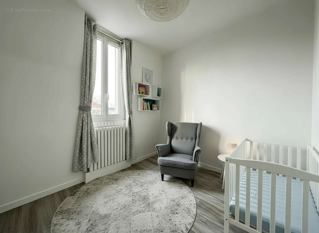 Appartement à ENGHIEN-LES-BAINS
