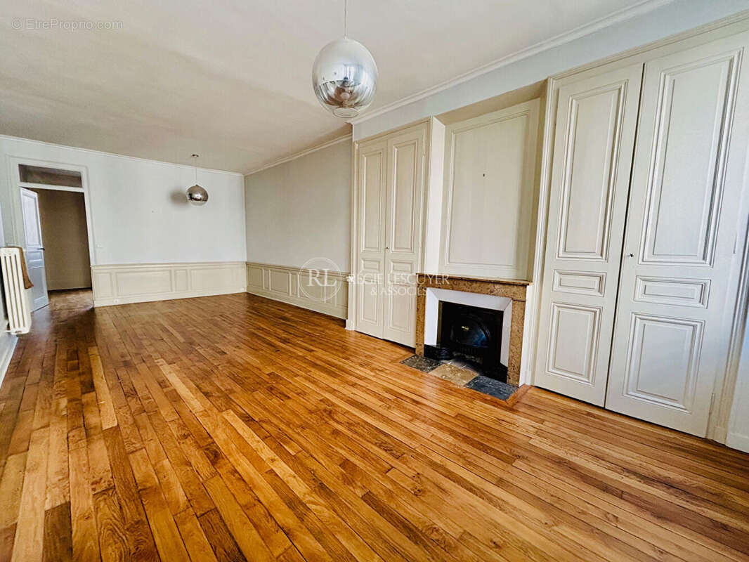 Appartement à LYON-3E