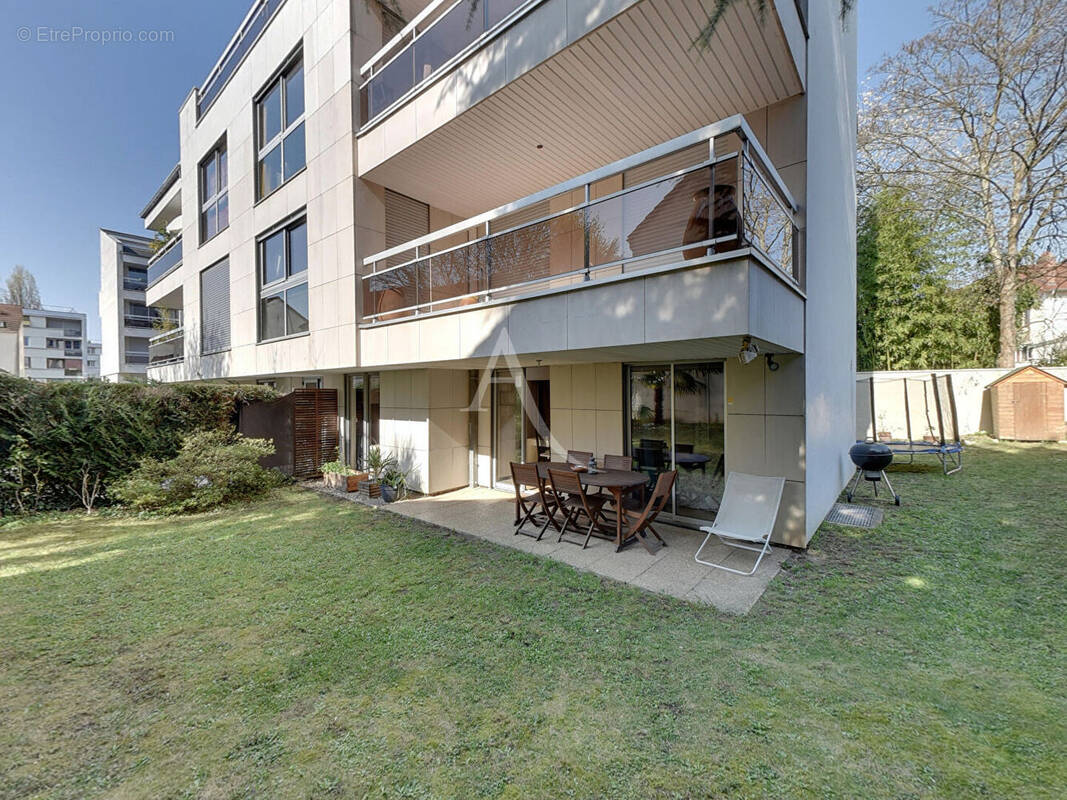 Appartement à BRY-SUR-MARNE