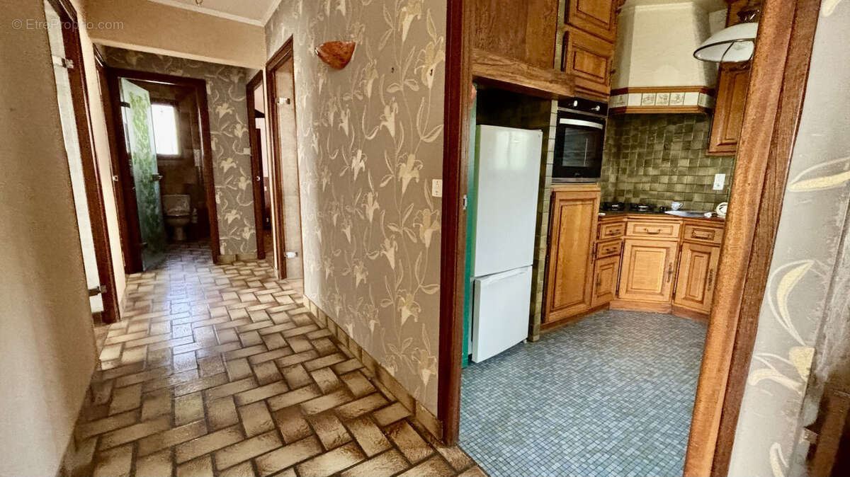 Maison à VAILLY-SUR-AISNE