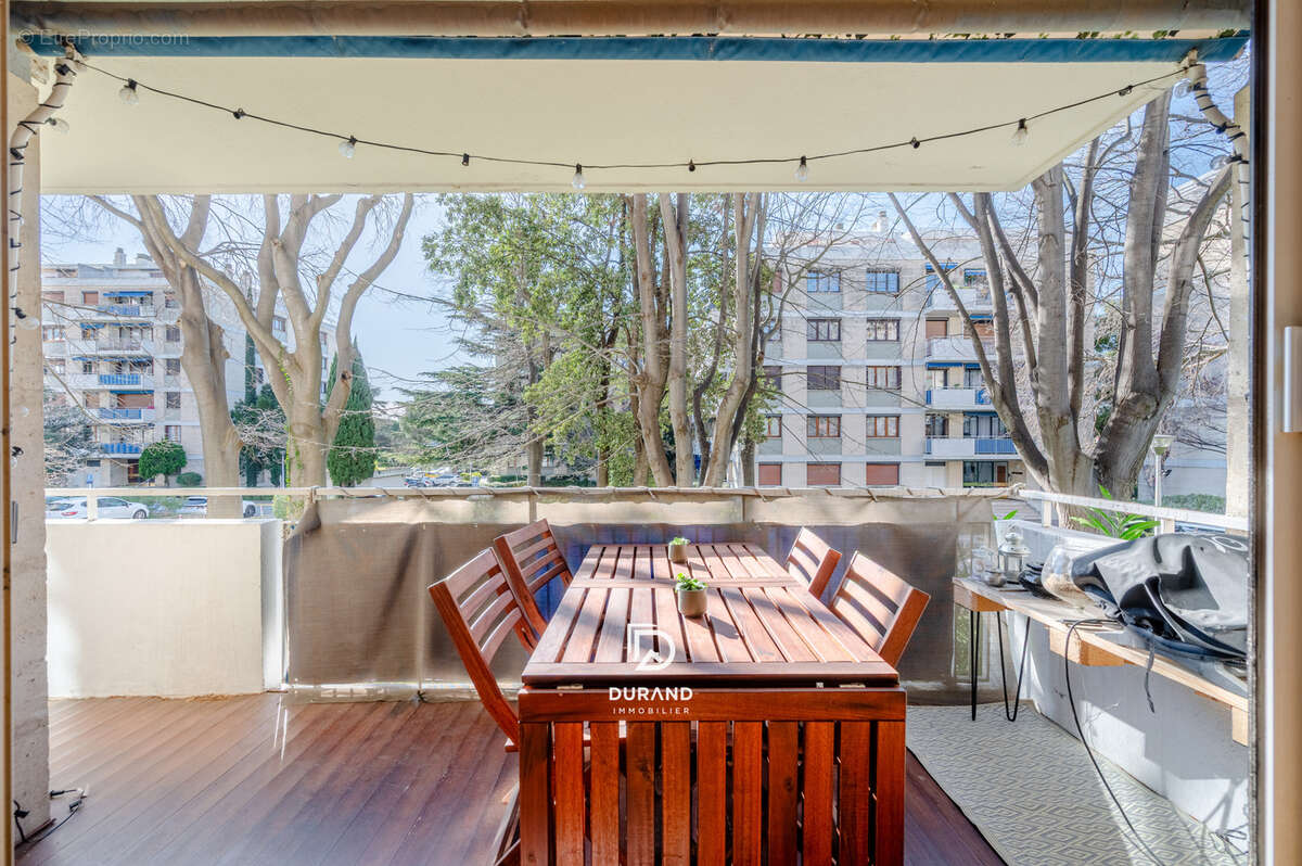 Appartement à MARSEILLE-9E