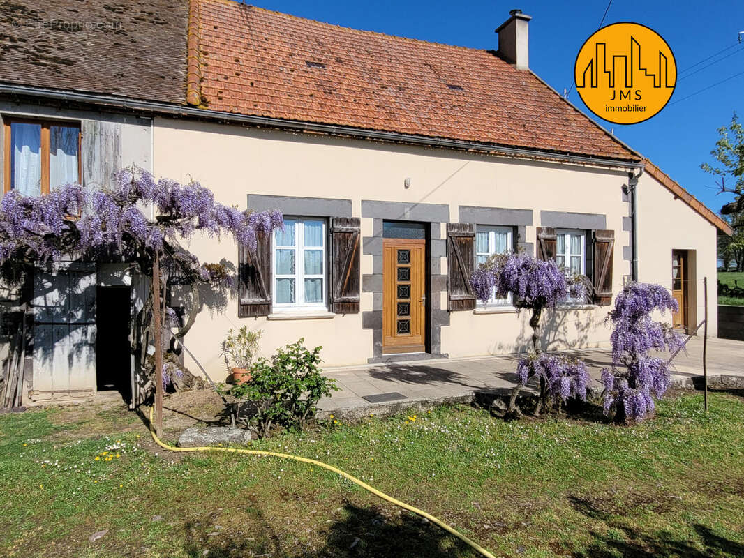 Maison à BRANSAT