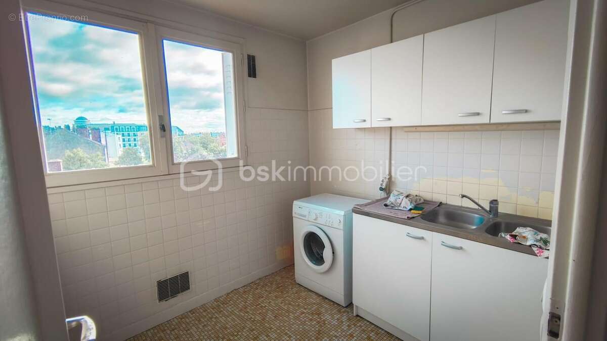 Appartement à LE BLANC-MESNIL
