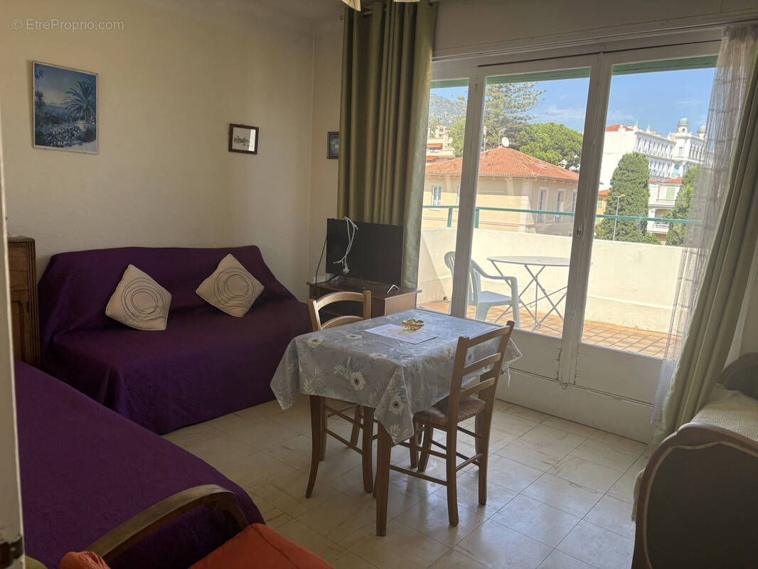 Appartement à MENTON