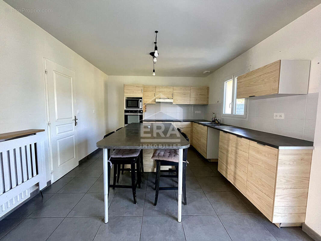 Maison à LA FERTE-ALAIS