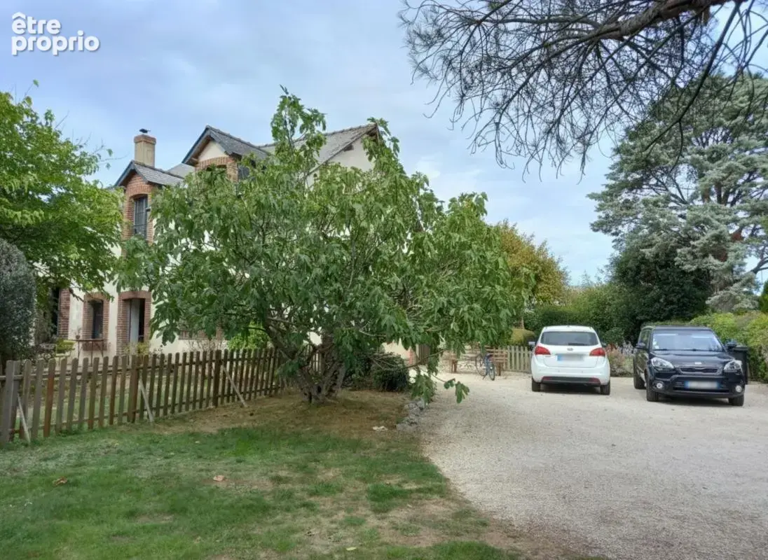 Laval – maison de caractère de 240 m² avec jardin arboré de 1 180 m², à deux pas du centre-ville - photo 25