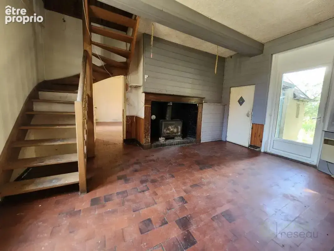 Maison et dépendances - photo 2
