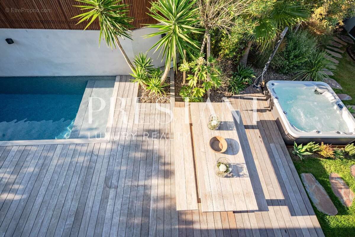 Maison à SAINT-JEAN-DE-LUZ