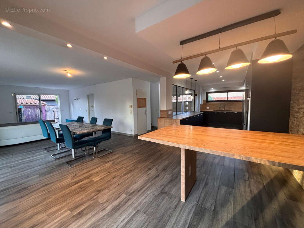 Maison à VILLELONGUE-DE-LA-SALANQUE