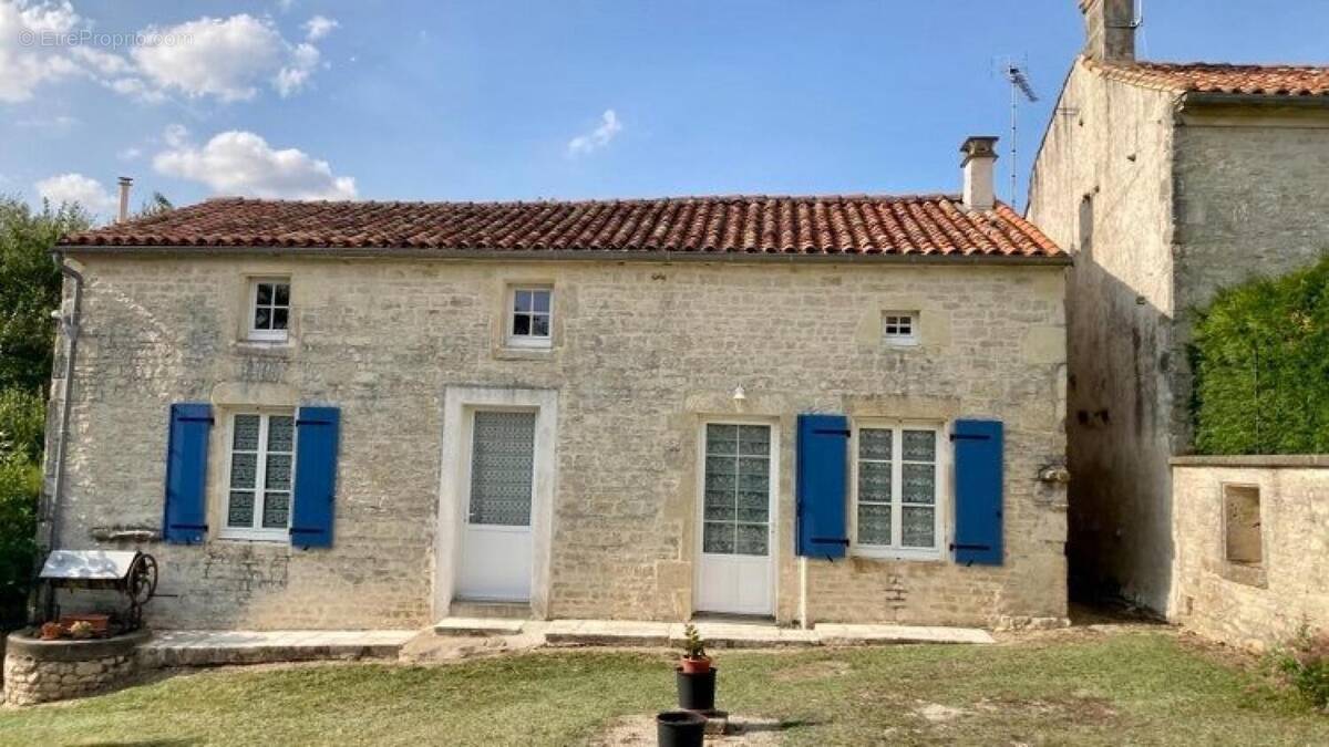 Photo 1 - Maison à LONGRE
