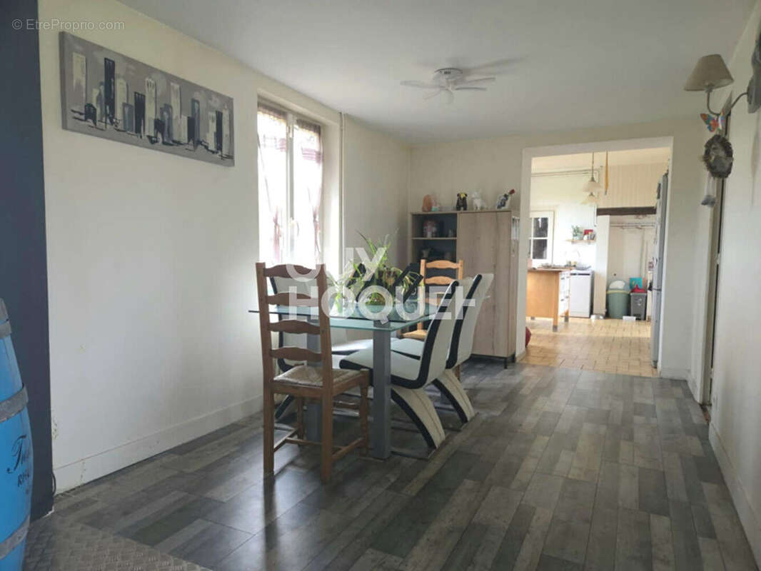 Maison à L&#039;AIGLE