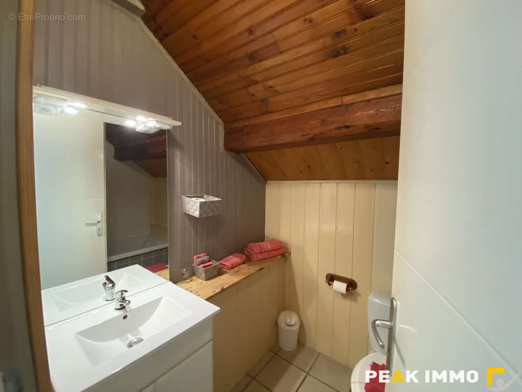 Pays du mont blanc bar lic iv hotel restaurant - photo 16
