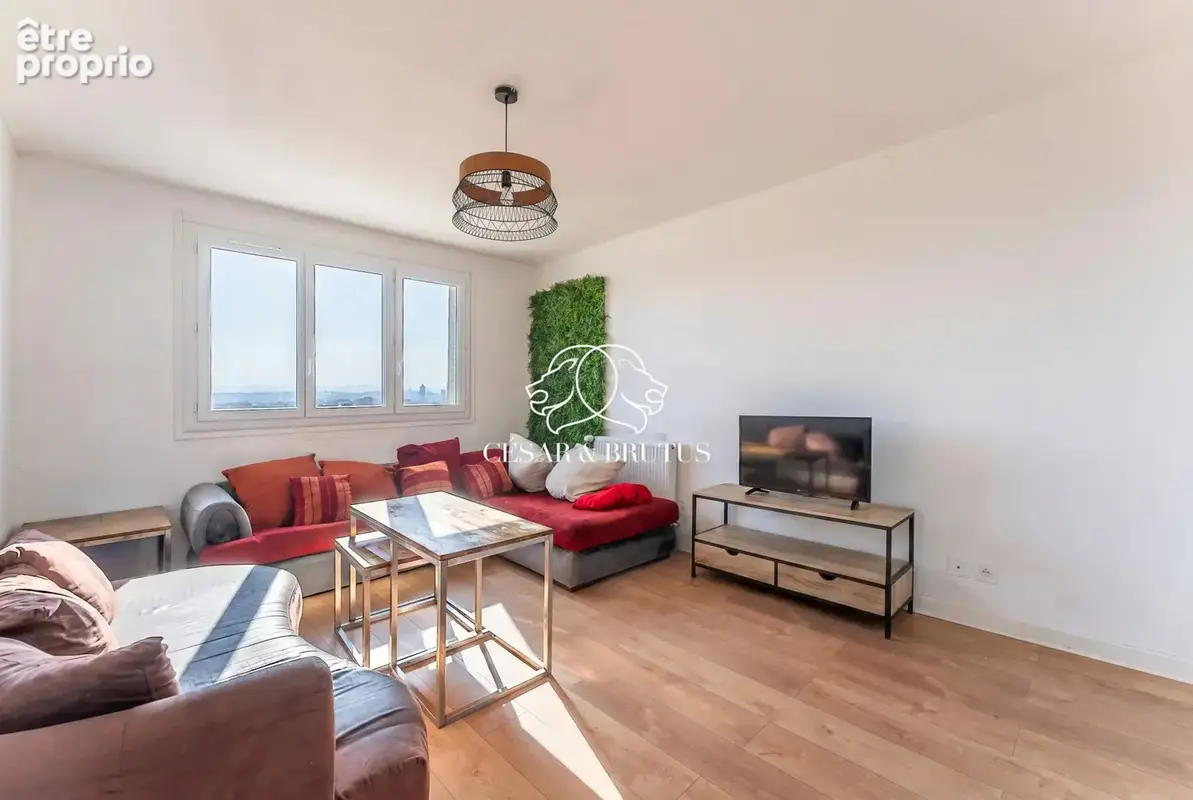 Appartement 70 m² à Villeurbanne  - photo 2